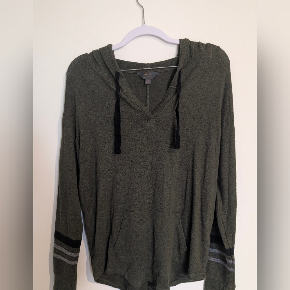 41 Hawthorn Women's Green Hoodie with Striped Sleeves